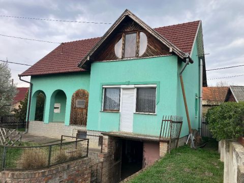 Eladó Ház 5462 Cibakháza , 5462 Cibakháza, csendes