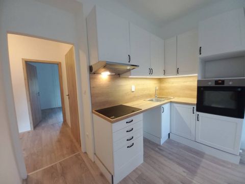 Eladó Lakás 7633 Pécs 