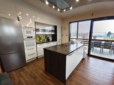 Eladó Ház 9730 Kőszeg , Bevásárlóközponthoz közel