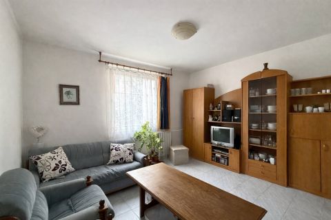 Eladó Lakás 1039 Budapest 3. kerület 