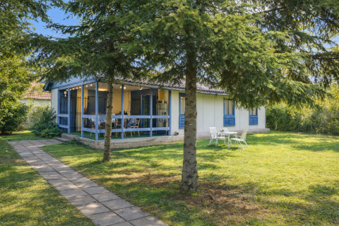 Eladó Ház 5540 Szarvas Egyszintes, 90 nm-es, nappali + 3 hálószobás családi ház