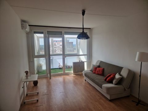 Eladó Lakás 7632 Pécs , Nagy Imre út