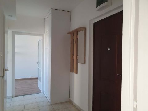 Eladó Lakás 9700 Szombathely , Oladi Lakótelepen