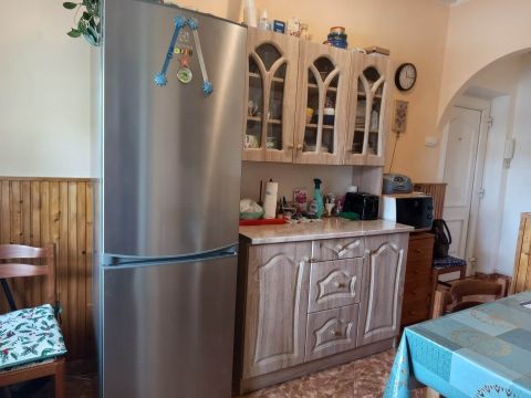 Eladó Lakás 7300 Komló , Komló