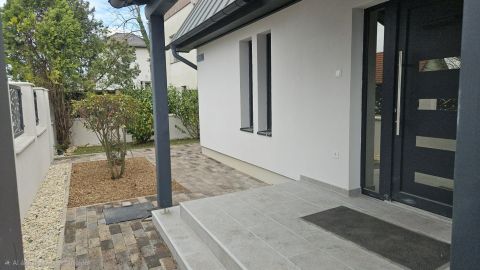 Eladó Ház 8640 Fonyód , Balaton központ 2 percre