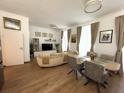 Eladó Lakás 9400 Sopron , Belváros