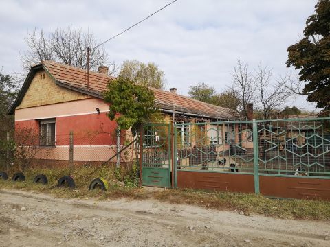 Eladó Ház 6080 Szabadszállás 