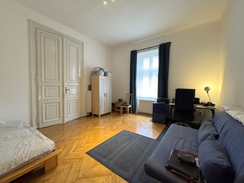 Eladó Lakás 1051 Budapest 5. kerület 