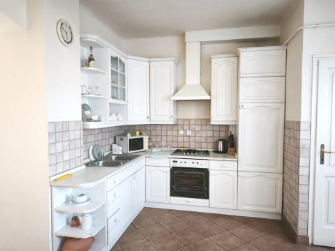 Eladó Lakás 9700 Szombathely , Déli városrészen, nappali+4 szoba, több szinten