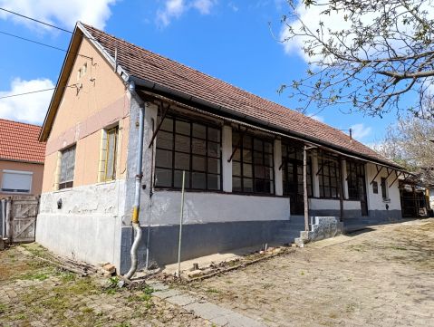 Eladó Ház 7728 Somberek , Eladó családi ház Sombereken