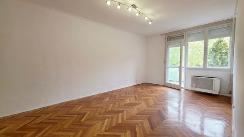 Kiadó Lakás 9700 Szombathely 