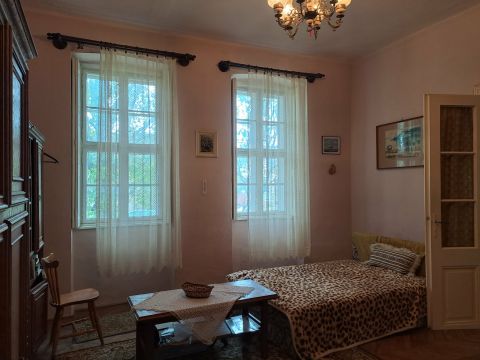 Eladó Ház 6522 Gara , Központban