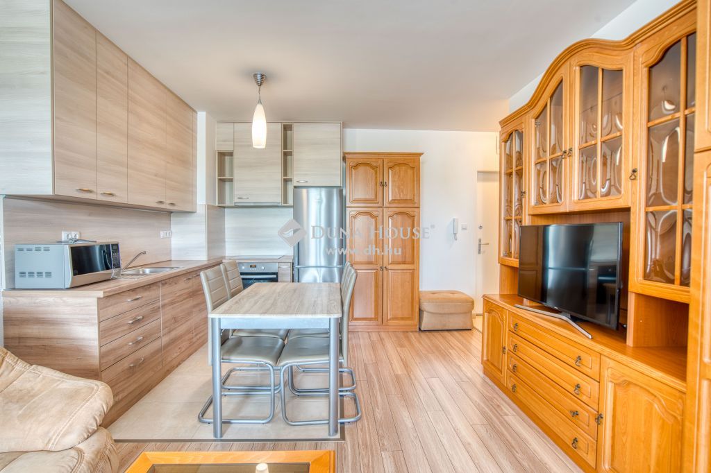 1117 Budapest 11. kerület — 1/15