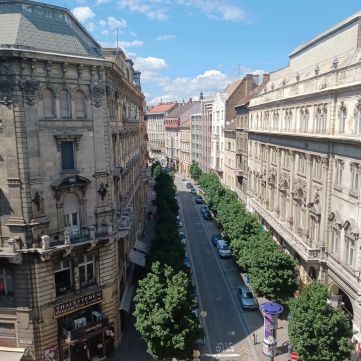 Eladó Lakás 1053 Budapest 5. kerület 