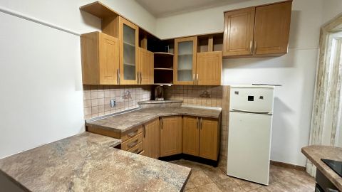 Kiadó Lakás 9700 Szombathely , Savaria Múzeum közelében