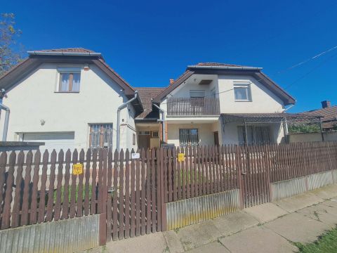 Eladó Ház 5321 Kunmadaras 