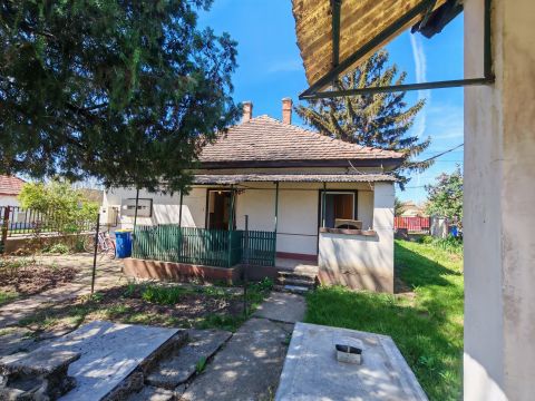 Eladó Ház 2214 Pánd 