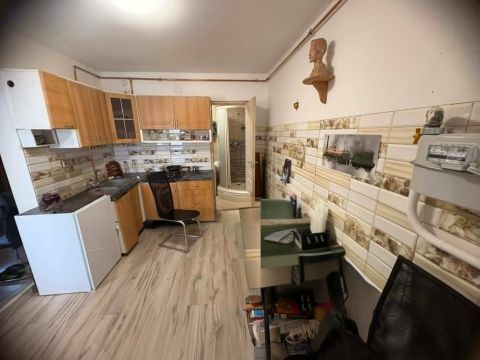 Eladó Lakás 9025 Győr Bercsényi liget környéke