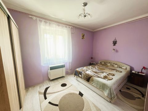 Eladó Lakás 2536 Nyergesújfalu 