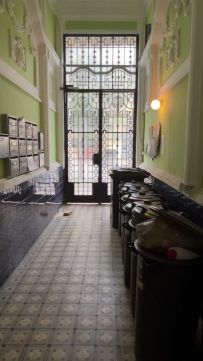 Eladó Lakás 6500 Baja Eladó alagsori minigarzon a Bartók Béla utcában