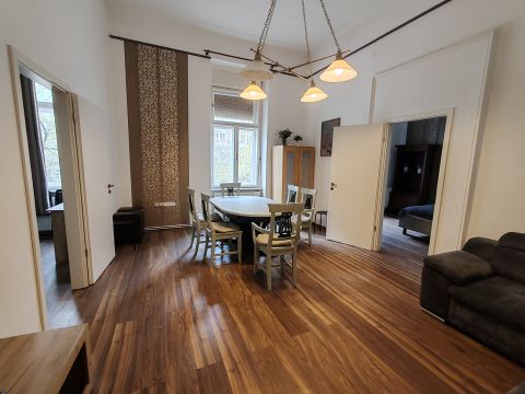 Kiadó Lakás 1067 Budapest 6. kerület 