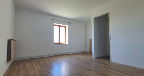 Eladó Lakás 9751 Vép , Vép eleje