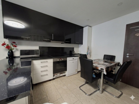 Eladó Ház 2330 Dunaharaszti Dunaharaszti Központi részén ,mindentől karnyújtásnyira