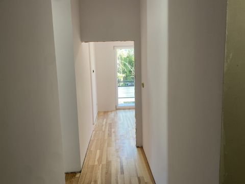 Eladó Lakás 1025 Budapest 2. kerület Szépvölgyi úti új építésű lakás zöld környezetben!