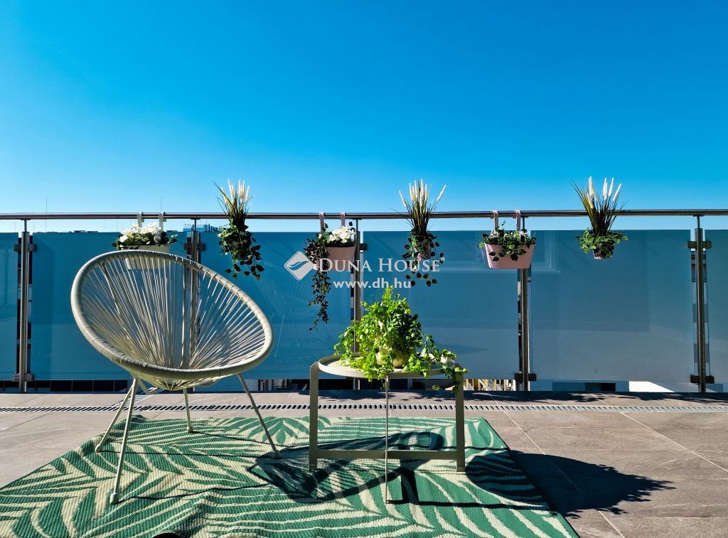 1135 Budapest 13. kerület , Tahi utca, patak mellett újszerű, Penthouse jellegű lakás! — 1/27
