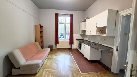 Kiadó Lakás 1089 Budapest 8. kerület 