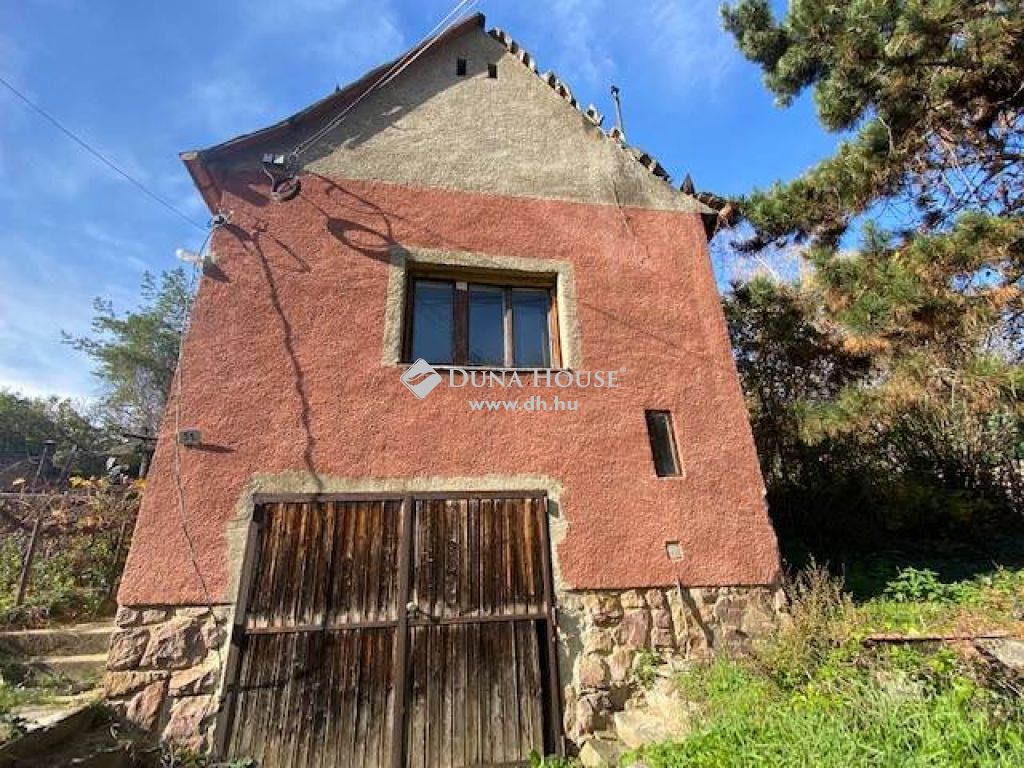 7635 Pécs — 1/8
