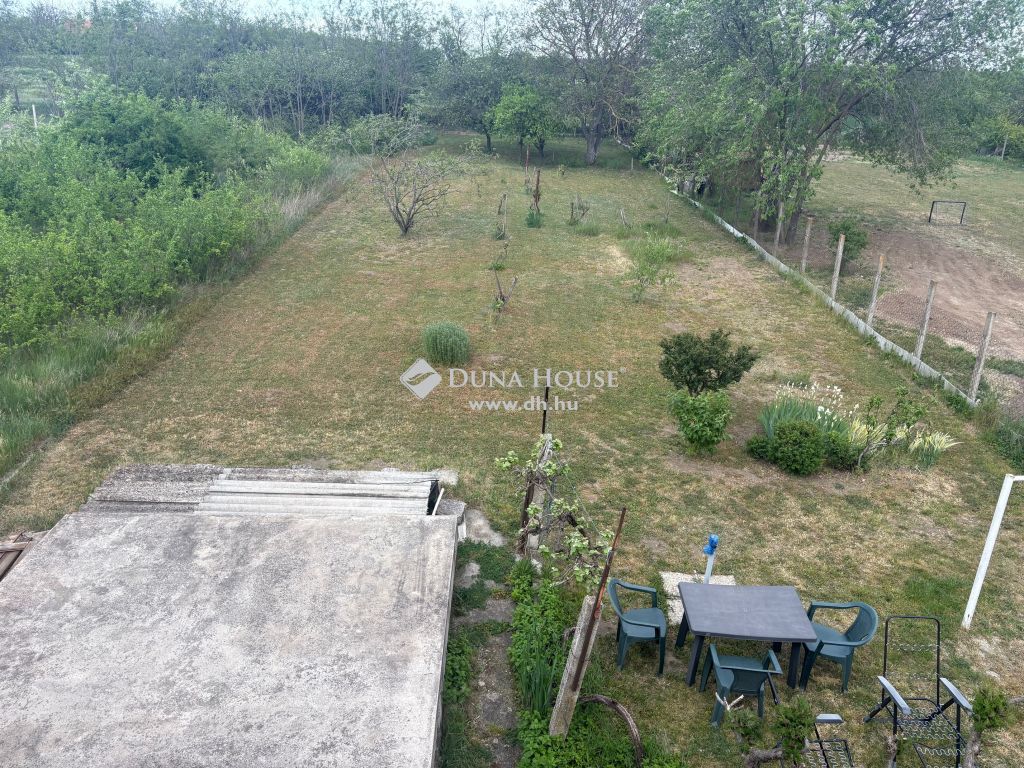 8163 Csajág , családi ház a központhoz közel — 1/18