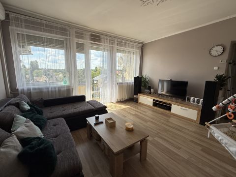 Eladó Lakás 2030 Érd Központi részen