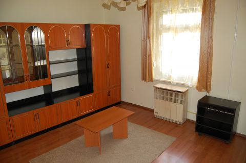 Eladó Lakás 1195 Budapest 19. kerület , Csendes mellékutcában