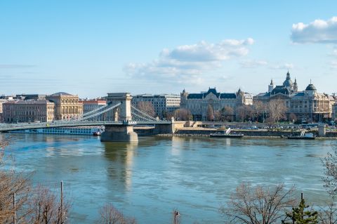 Eladó Lakás 1013 Budapest 1. kerület Exkluzív budai oldalon, dunai panorámával!