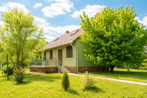 Eladó Ház 8220 Balatonalmádi Zichy Mihály utca közelében