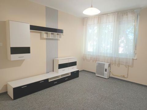 Eladó Lakás 7400 Kaposvár 