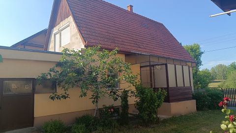 Eladó Ház 2243 Kóka 