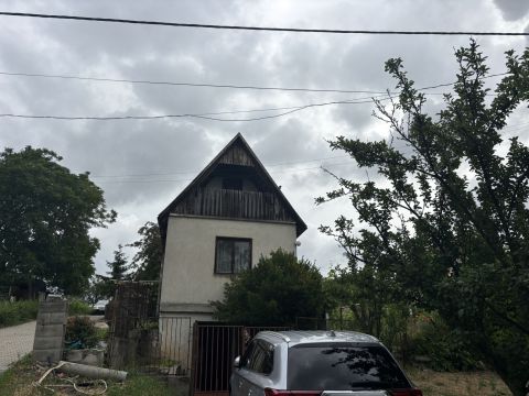 Eladó Ház 2837 Vértesszőlős 
