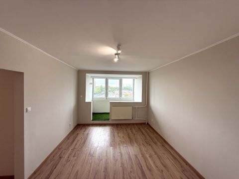 Eladó Lakás 1033 Budapest 3. kerület Kaszásdűlő-Búza utca 