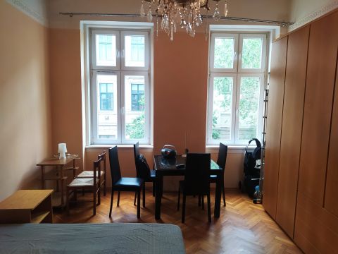 Kiadó Lakás 1074 Budapest 7. kerület 