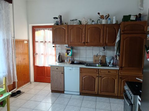 Eladó Ház 2700 Cegléd , Központ közelében