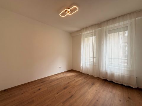 Eladó Lakás 1094 Budapest 9. kerület 