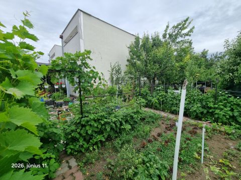 Eladó Ház 8174 Balatonkenese 