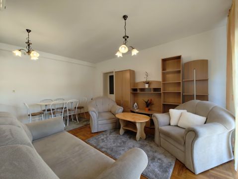 Kiadó Lakás 4400 Nyíregyháza , Bujtos utca 