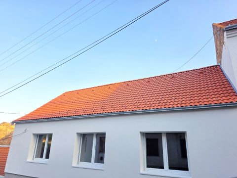 Eladó Lakás 7625 Pécs , Tettyén 178 nm-es ingatlan felújított homlokzattal