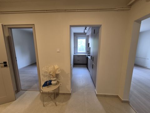Eladó Lakás 2040 Budaörs , Prémium minőségben felújított, azonnal költözhető lakás