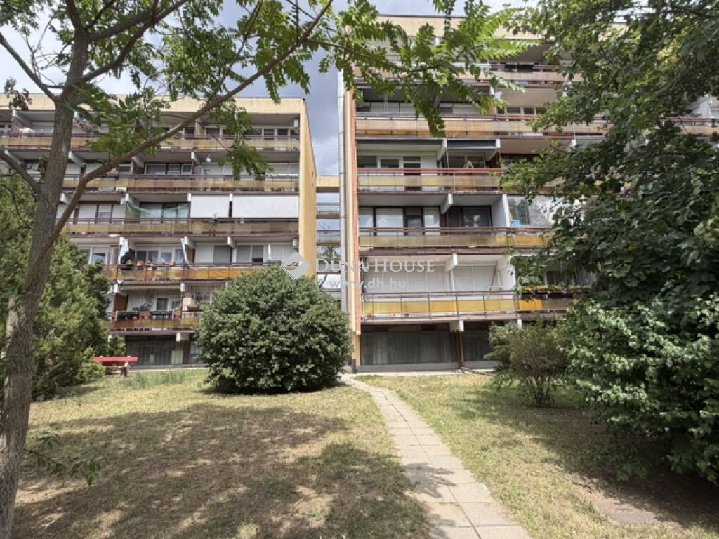 For sale Flat Budapest XVIII. kerület, 