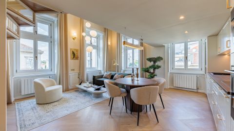 Eladó Lakás 1093 Budapest 9. kerület Vámházt körúton