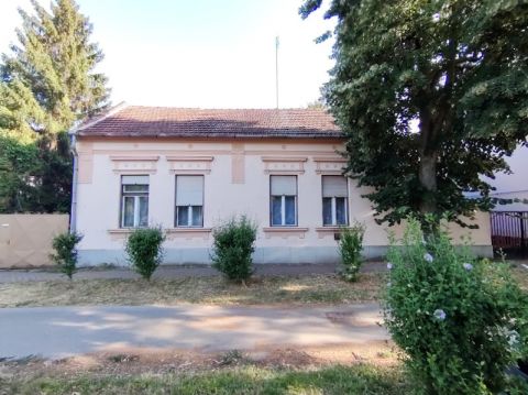 Eladó Ház 5600 Békéscsaba 